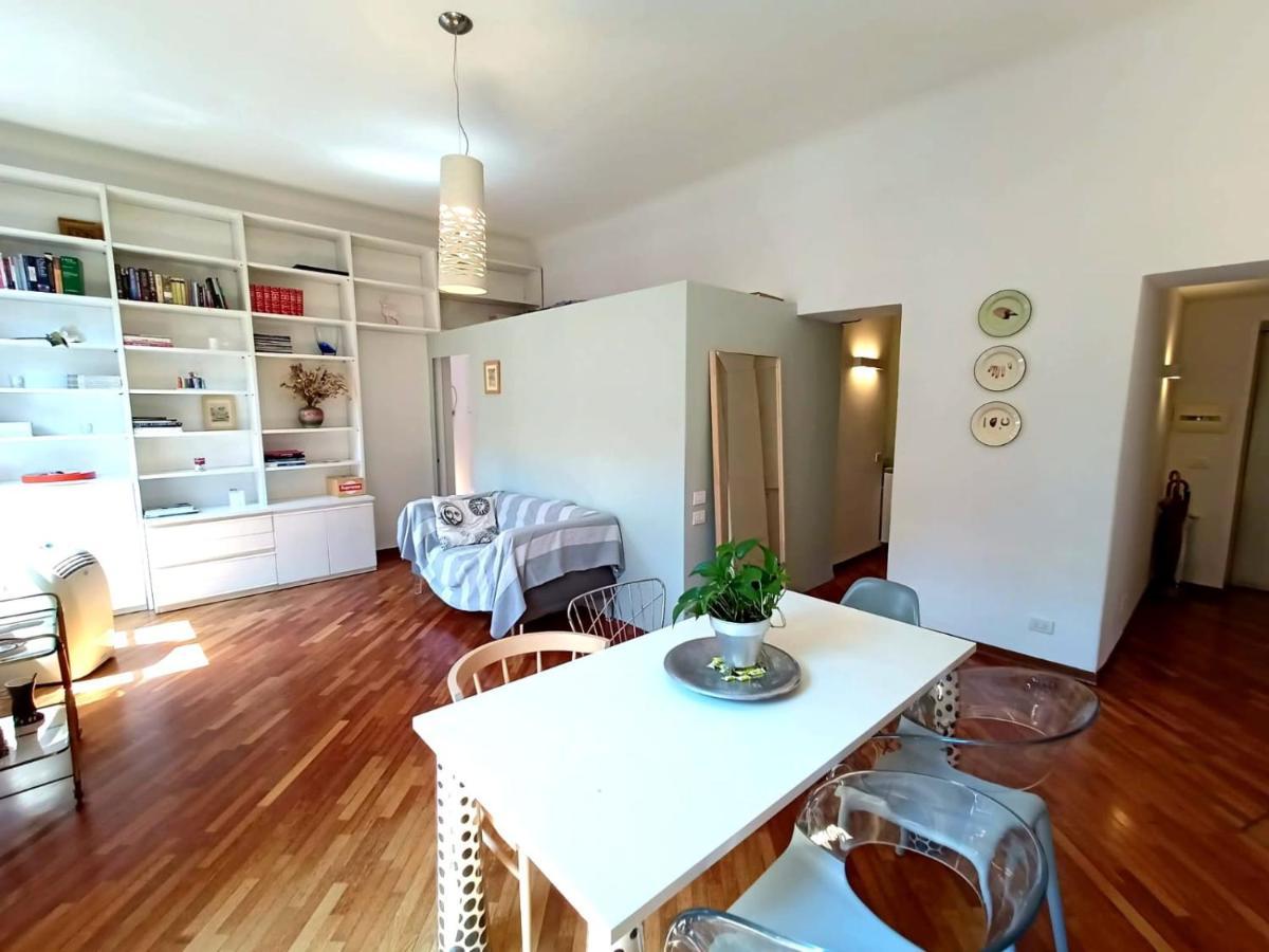 Charming Design Apartment Into Navigli District Milan Extérieur photo